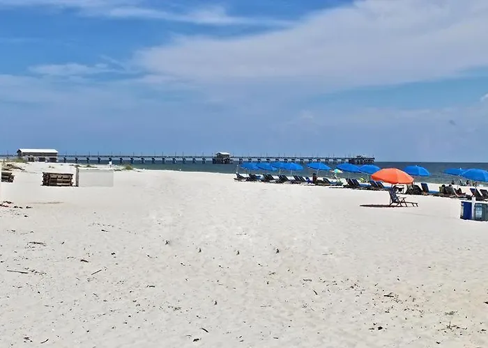 Two Little Lambs At Our Point Of View By Youngs Suncoast Holiday home Gulf Shores